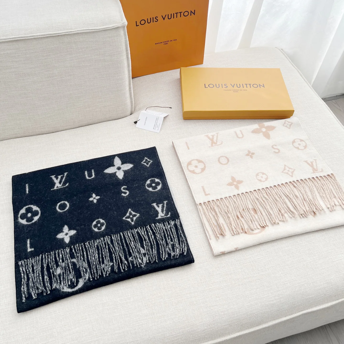 Шарфы Louis Vuitton 2957985