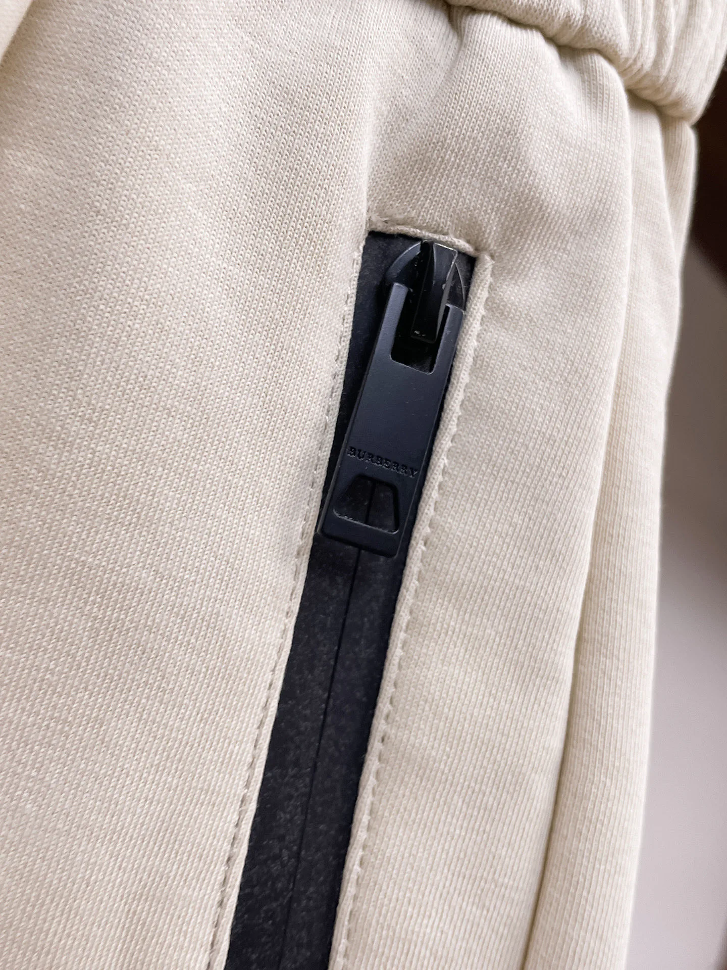 Шорты Мужские Burberry 13417638