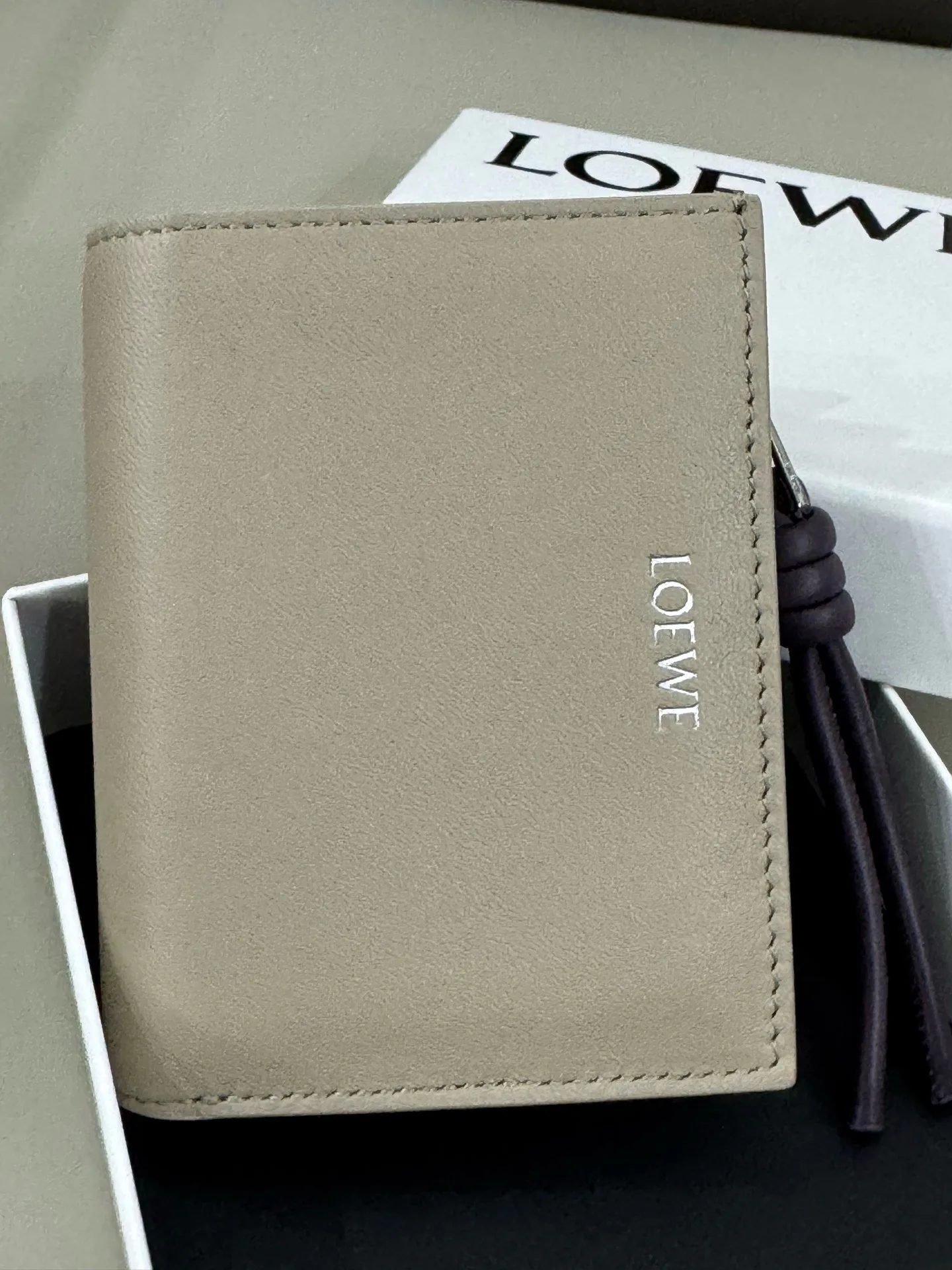 Клатчи Женские Loewe 18906579