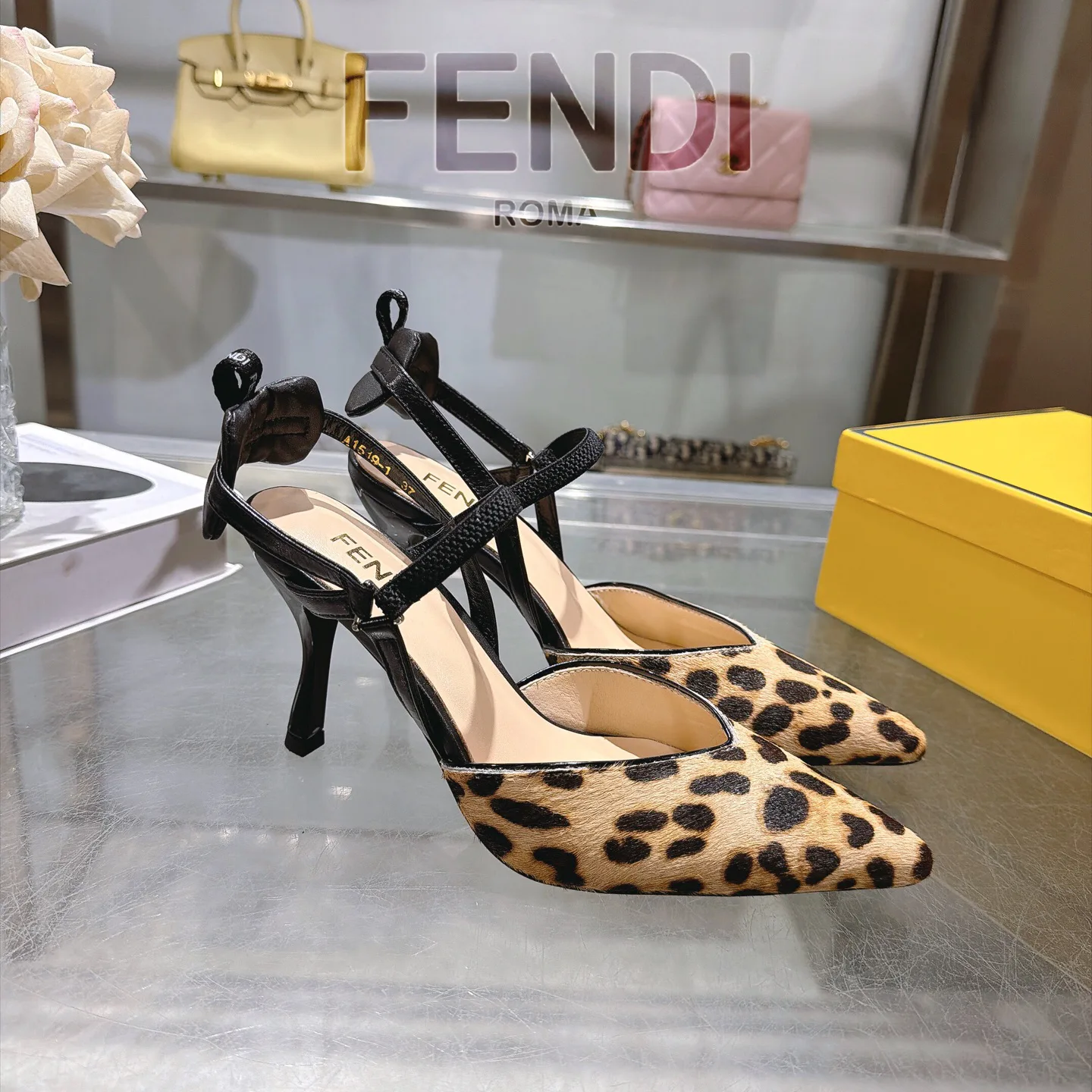 Туфли Женские Fendi 18247855