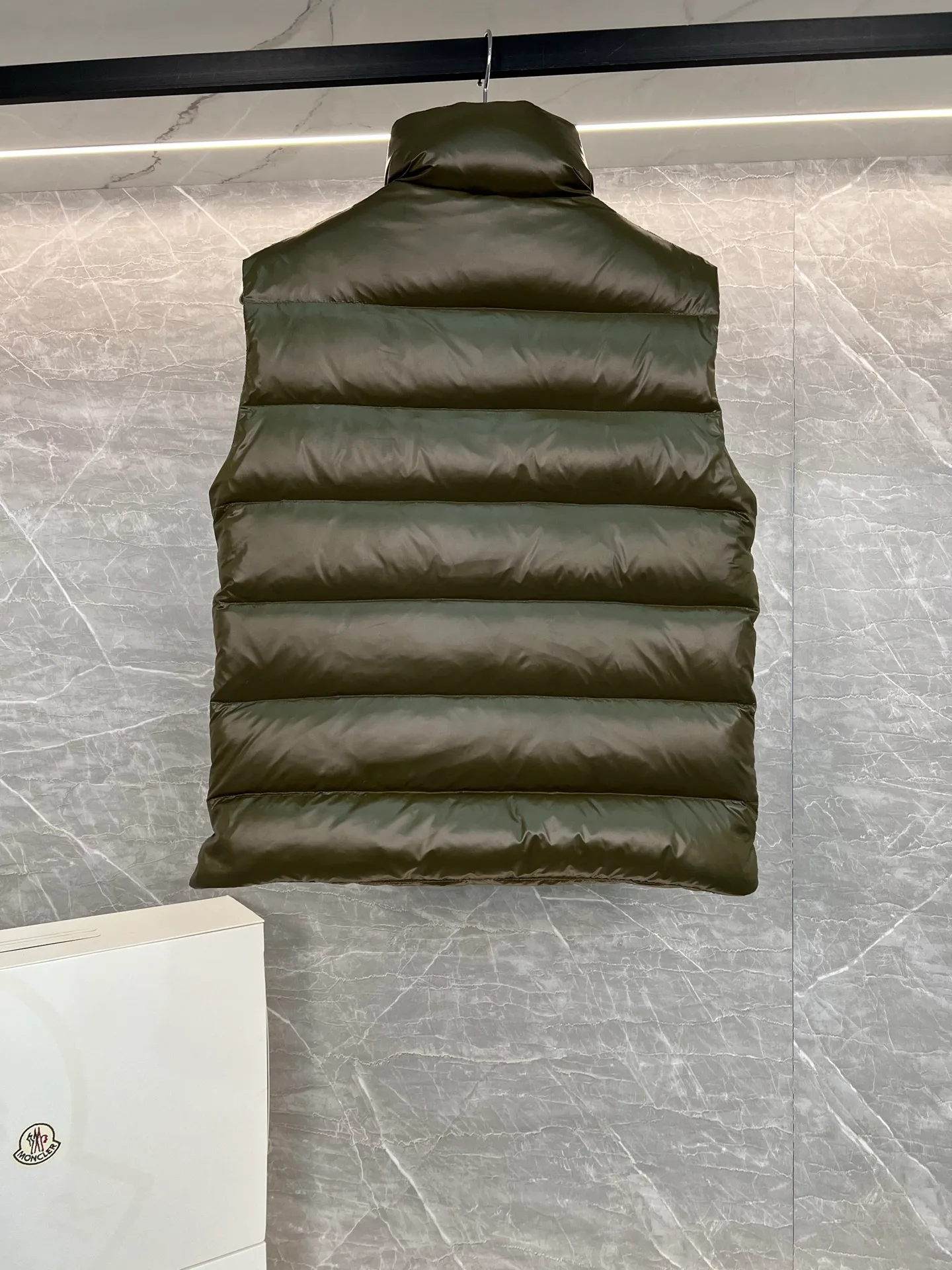 Жилеты Мужские Moncler 1845737