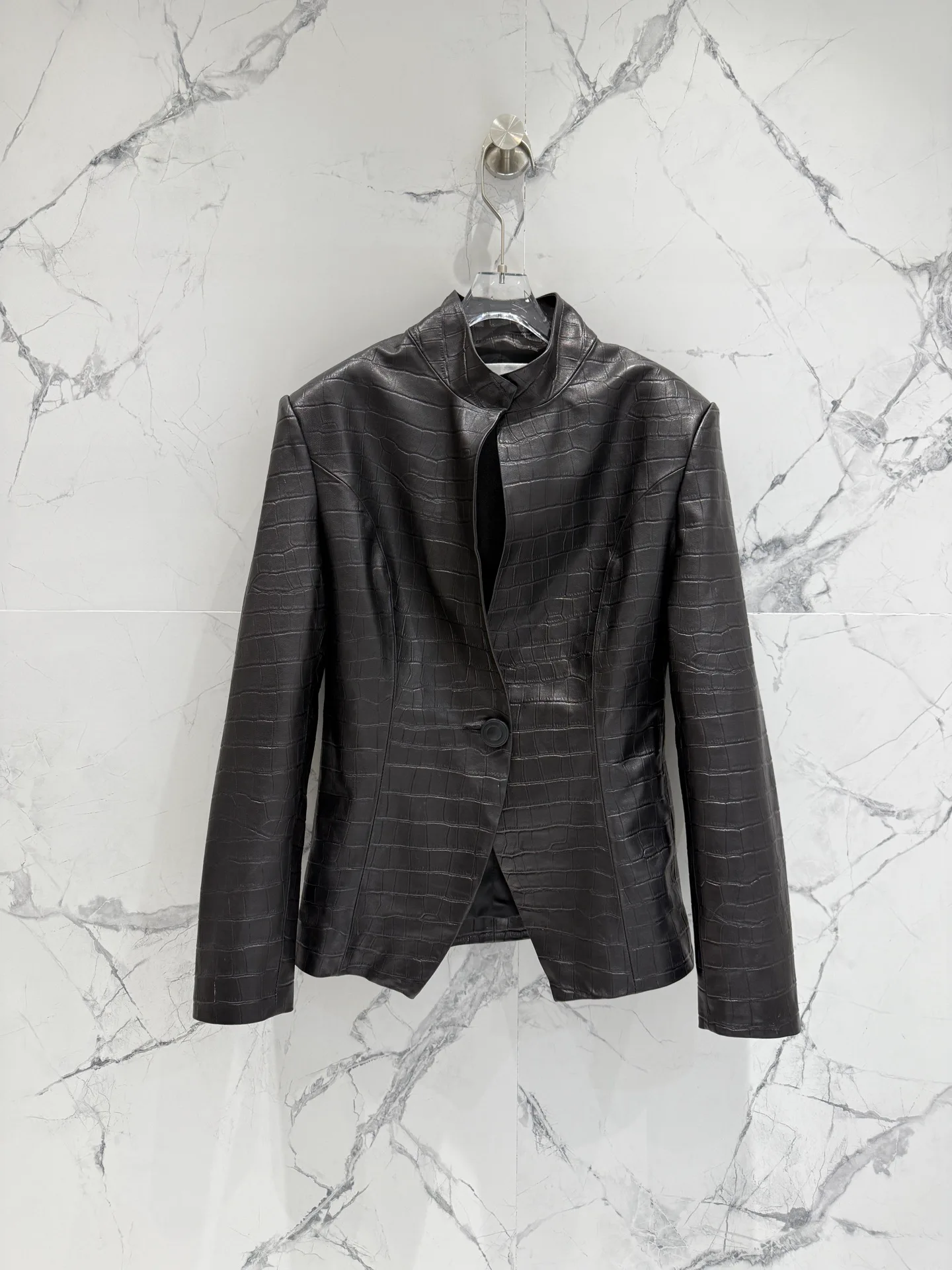 Кожаные Куртки И Дублёнки Женские Saint Laurent 11759323