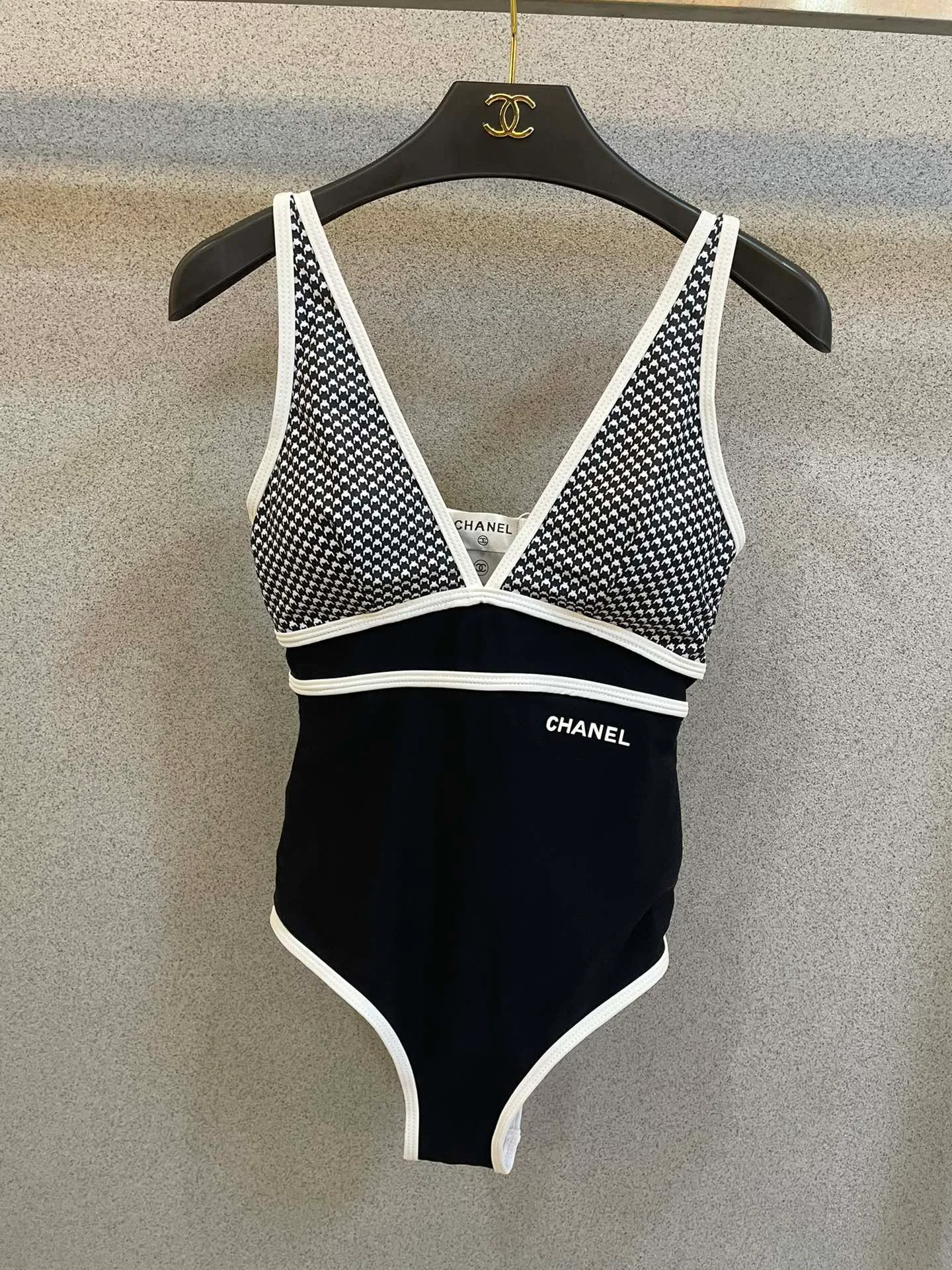 Купальники Женские Chanel 11585352