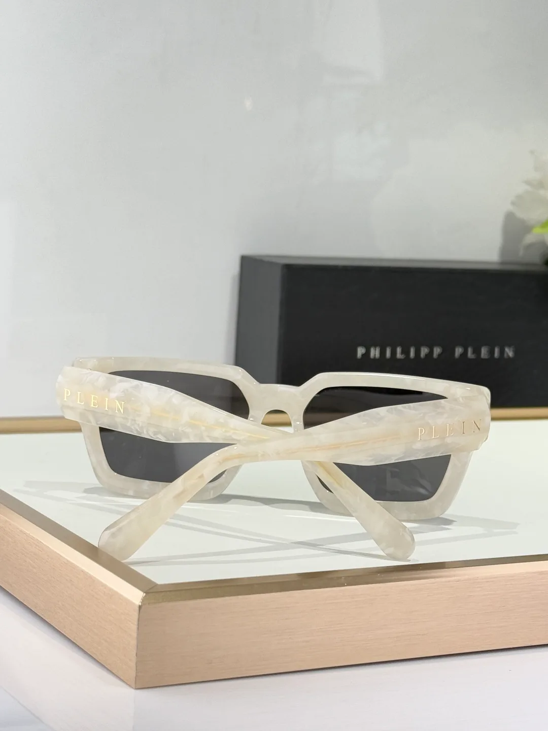 Очки Philipp Plein 9352