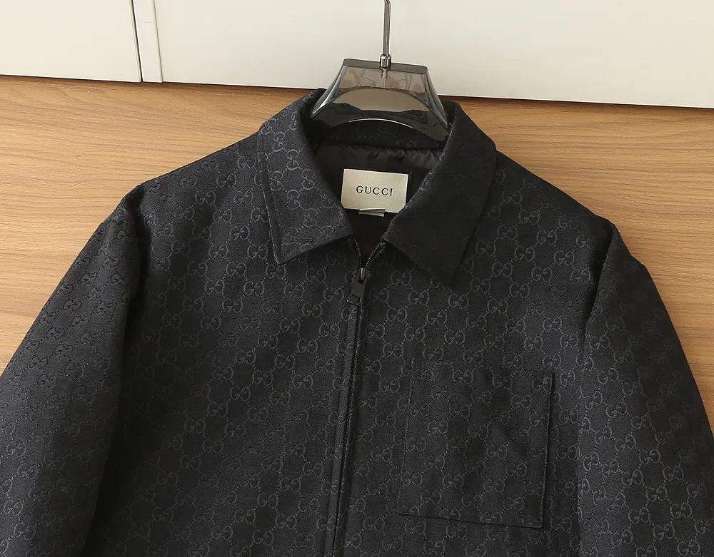 Куртки И Пуховики Мужские Gucci 11240462