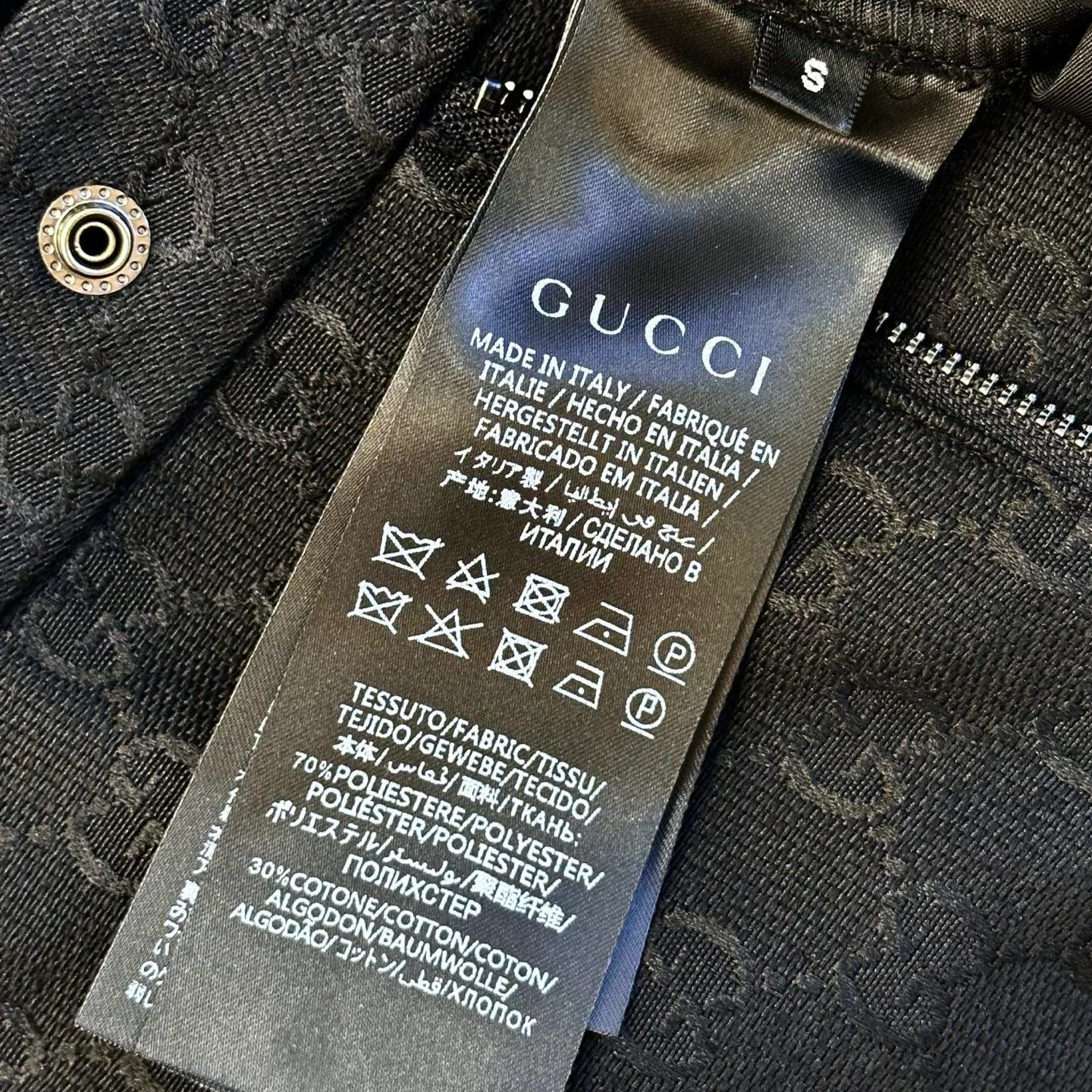 Шорты Женские Gucci 18023268