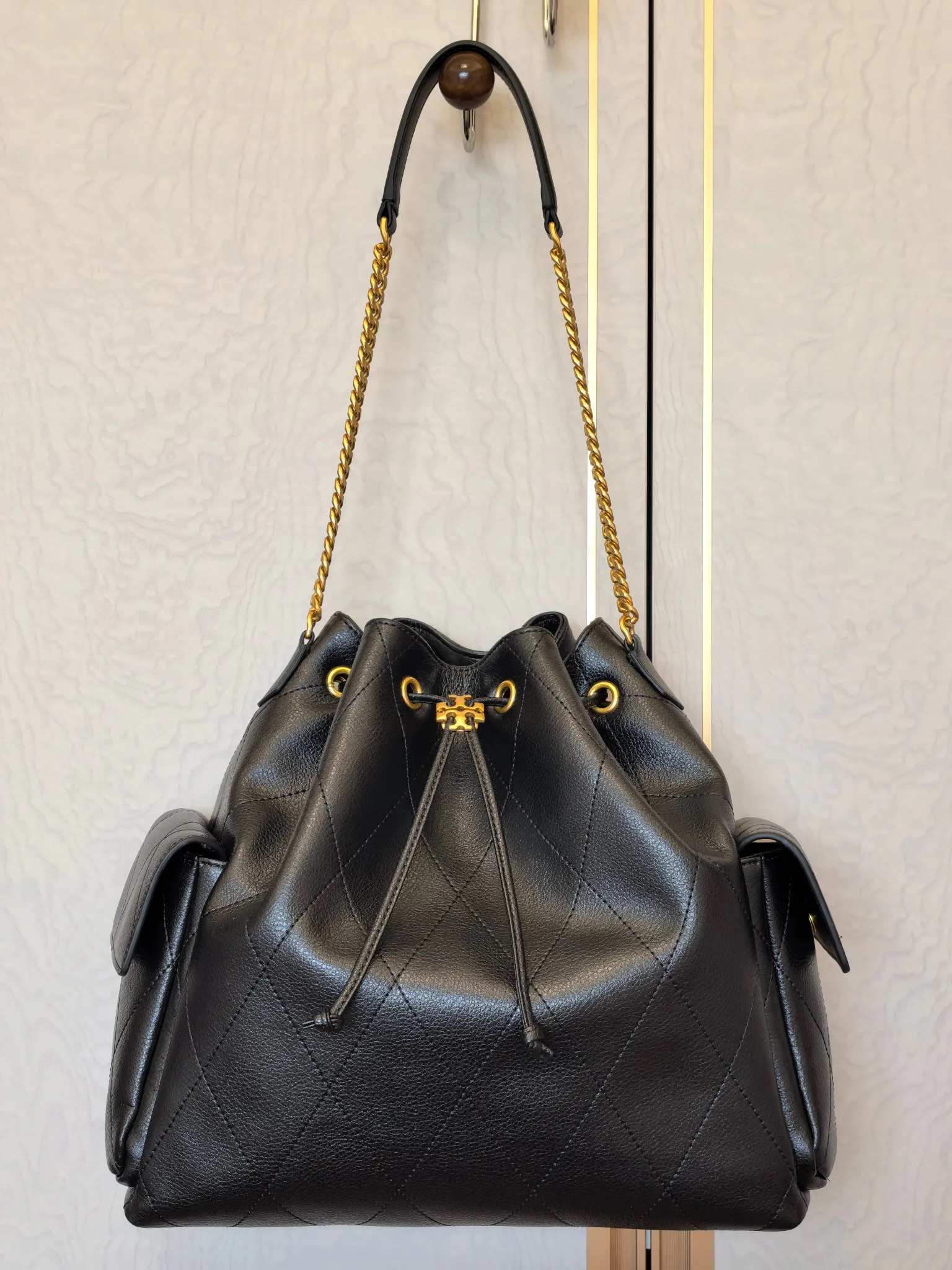 Классические Сумки Женские Tory Burch 17814100