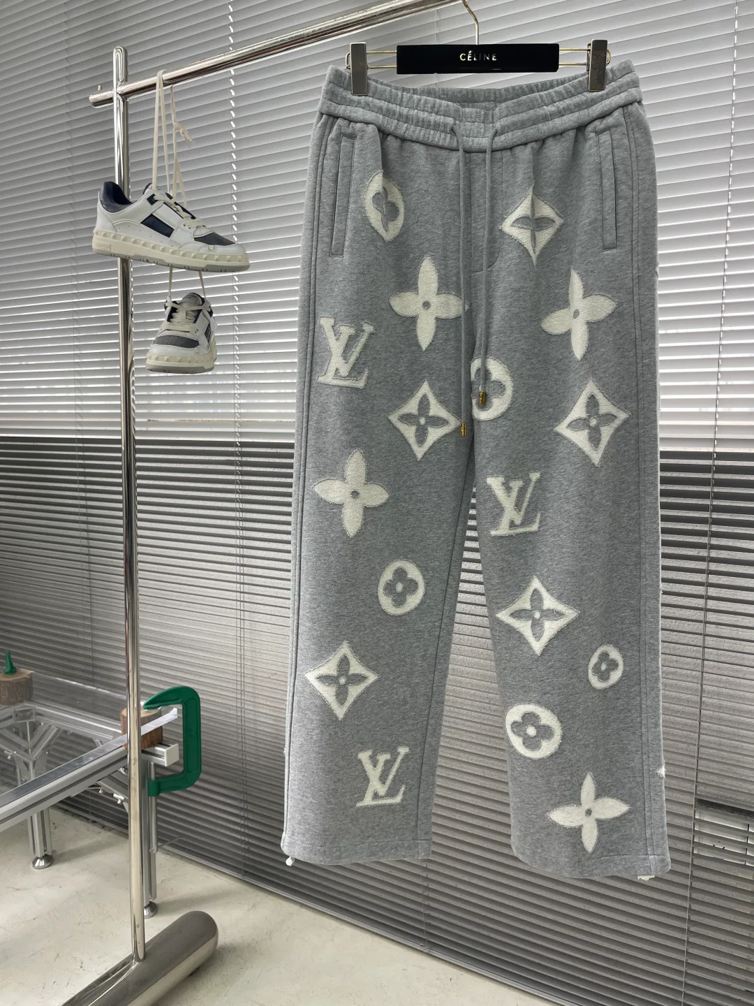 Брюки Мужские Louis Vuitton 1597438