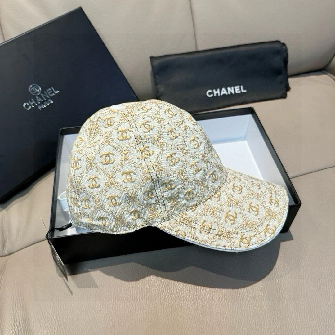 Головные Уборы Chanel 11529667