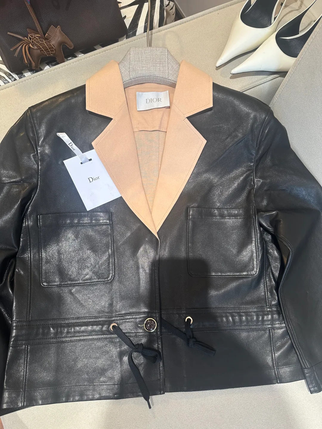 Кожаные Куртки И Дублёнки Женские Christian Dior 17766320