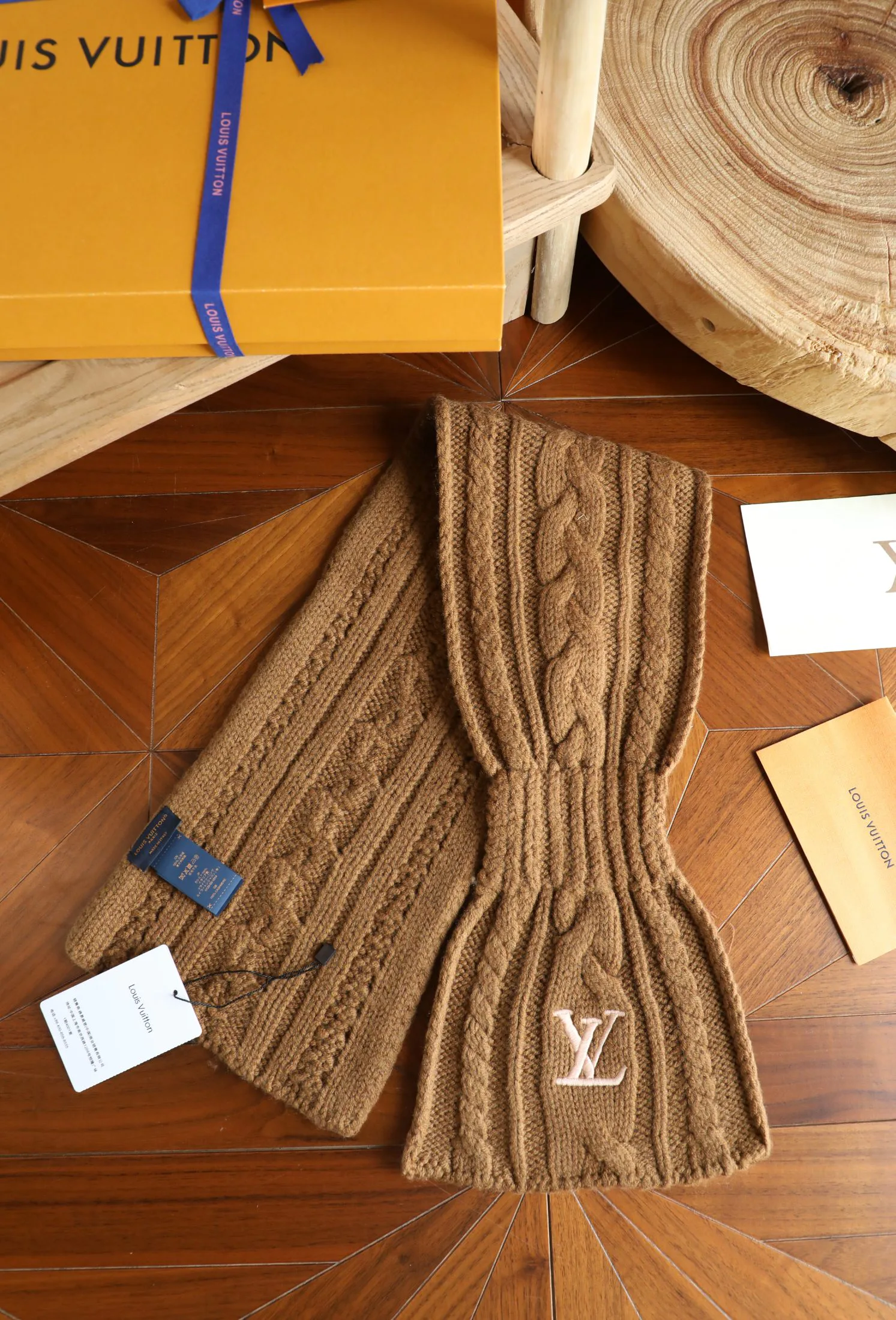 Шарфы Louis Vuitton 859978