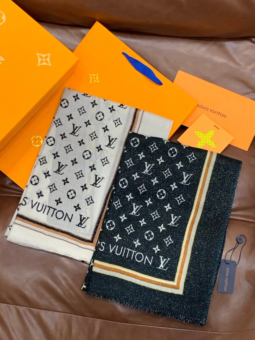 Шарфы Louis Vuitton 1036339