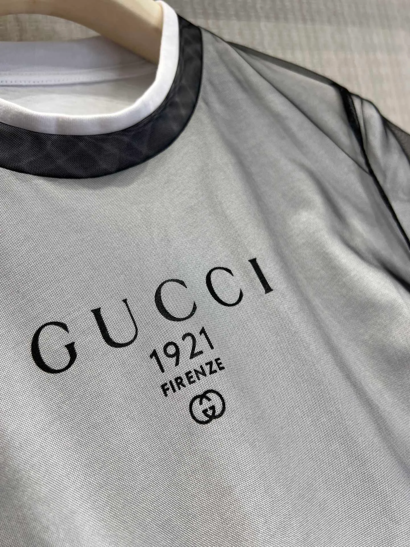 Футболки Женские Gucci 11527739