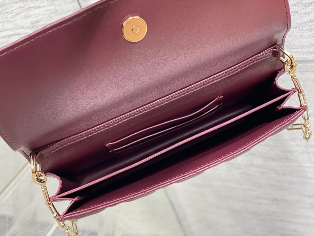 Клатчи Женские Christian Dior 11685184