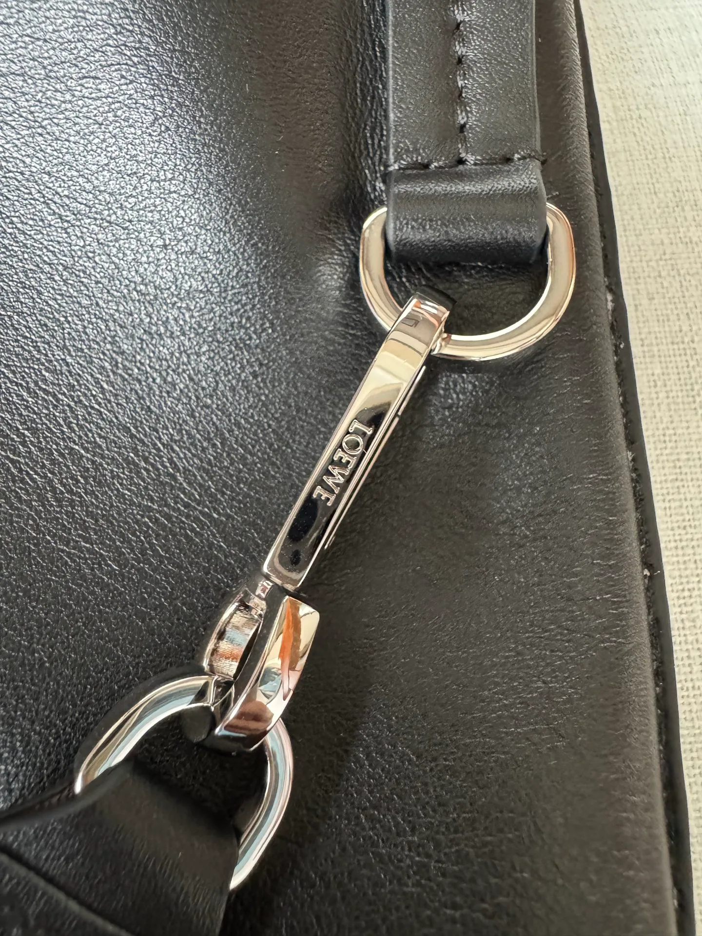 Классические Сумки Женские Loewe 11675808