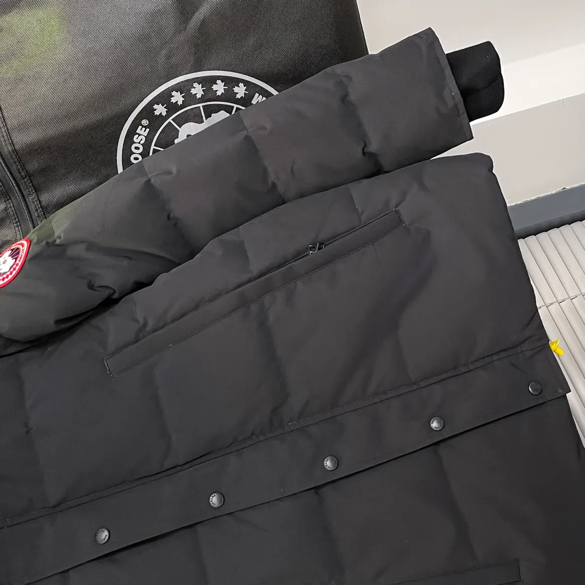 Куртки И Пуховики Женские Canada Goose 798384