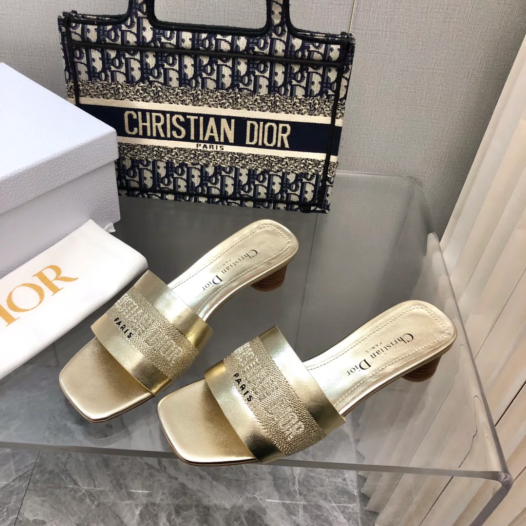 Босоножки Женские Christian Dior 18633978