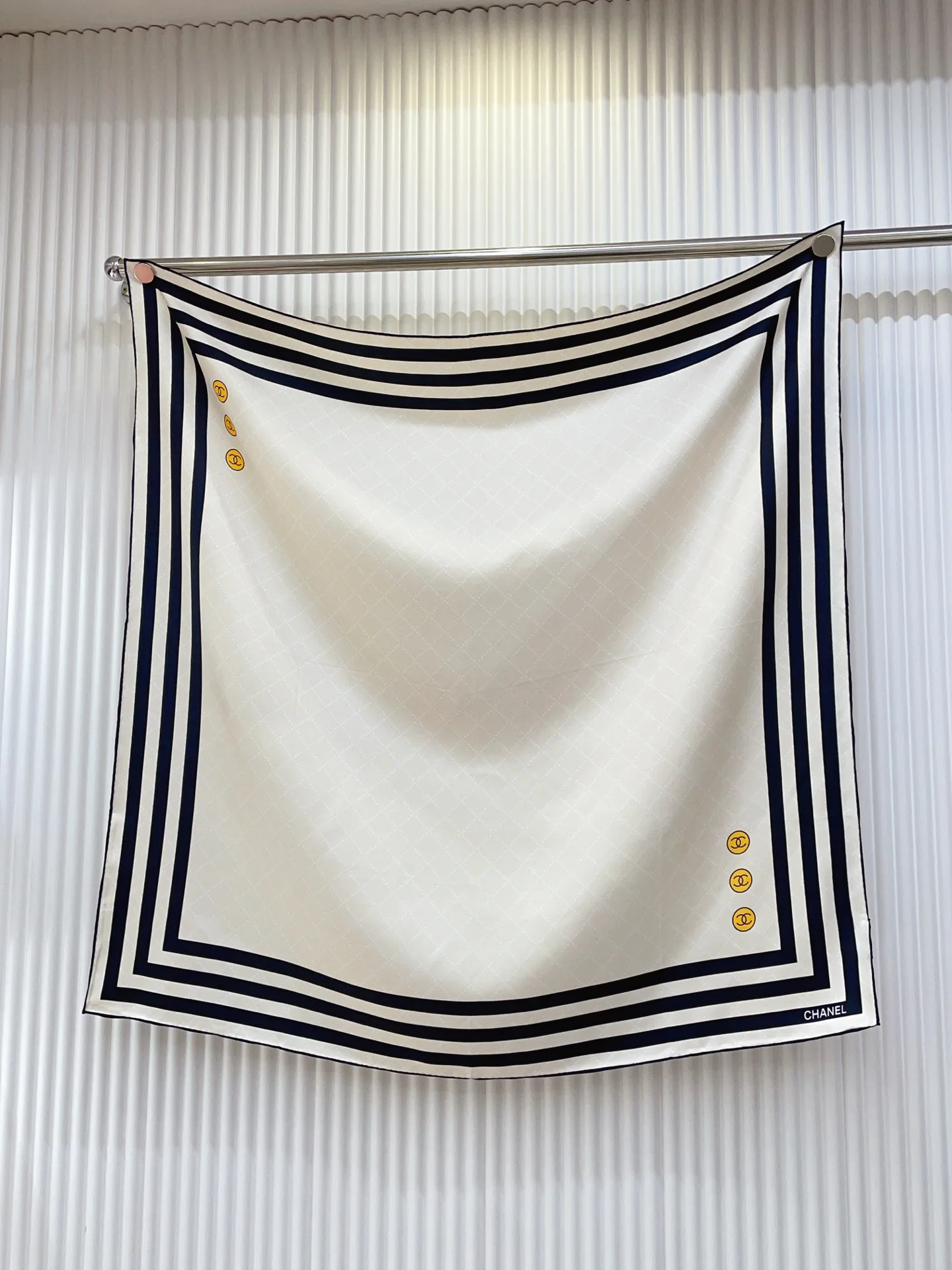 Платки Chanel 13119697