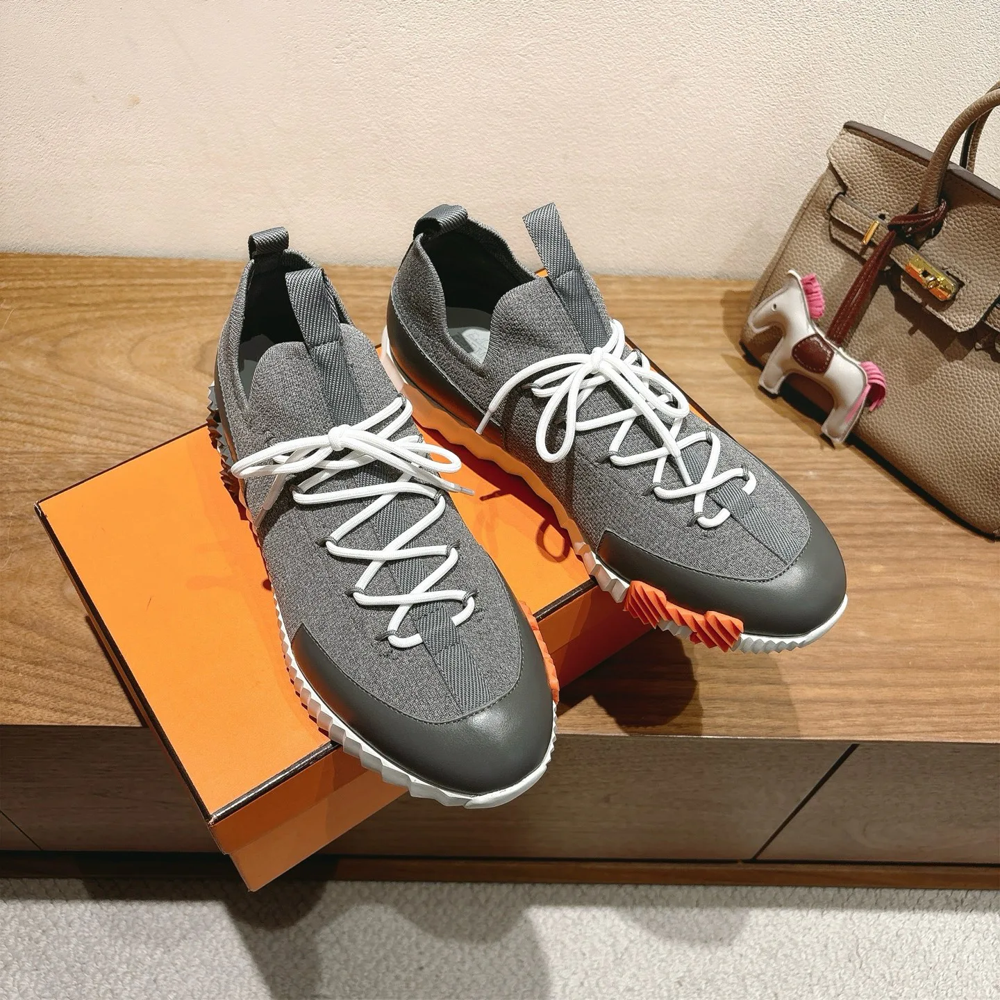 Кроссовки Женские Hermes 10031752