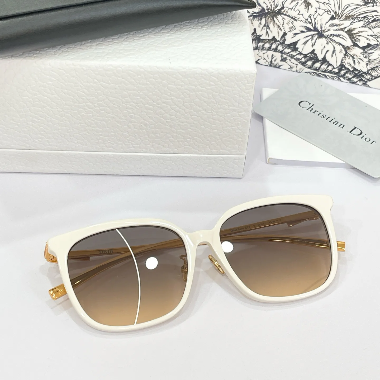 Очки Christian Dior 17381306