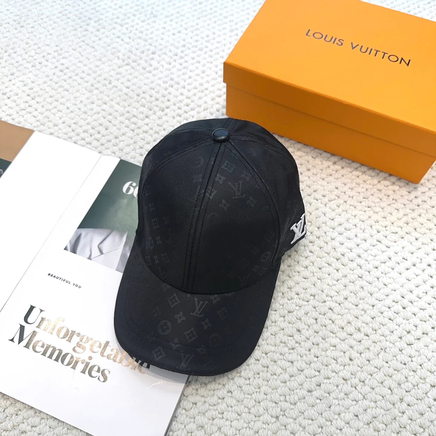 Головные Уборы Louis Vuitton 10776545