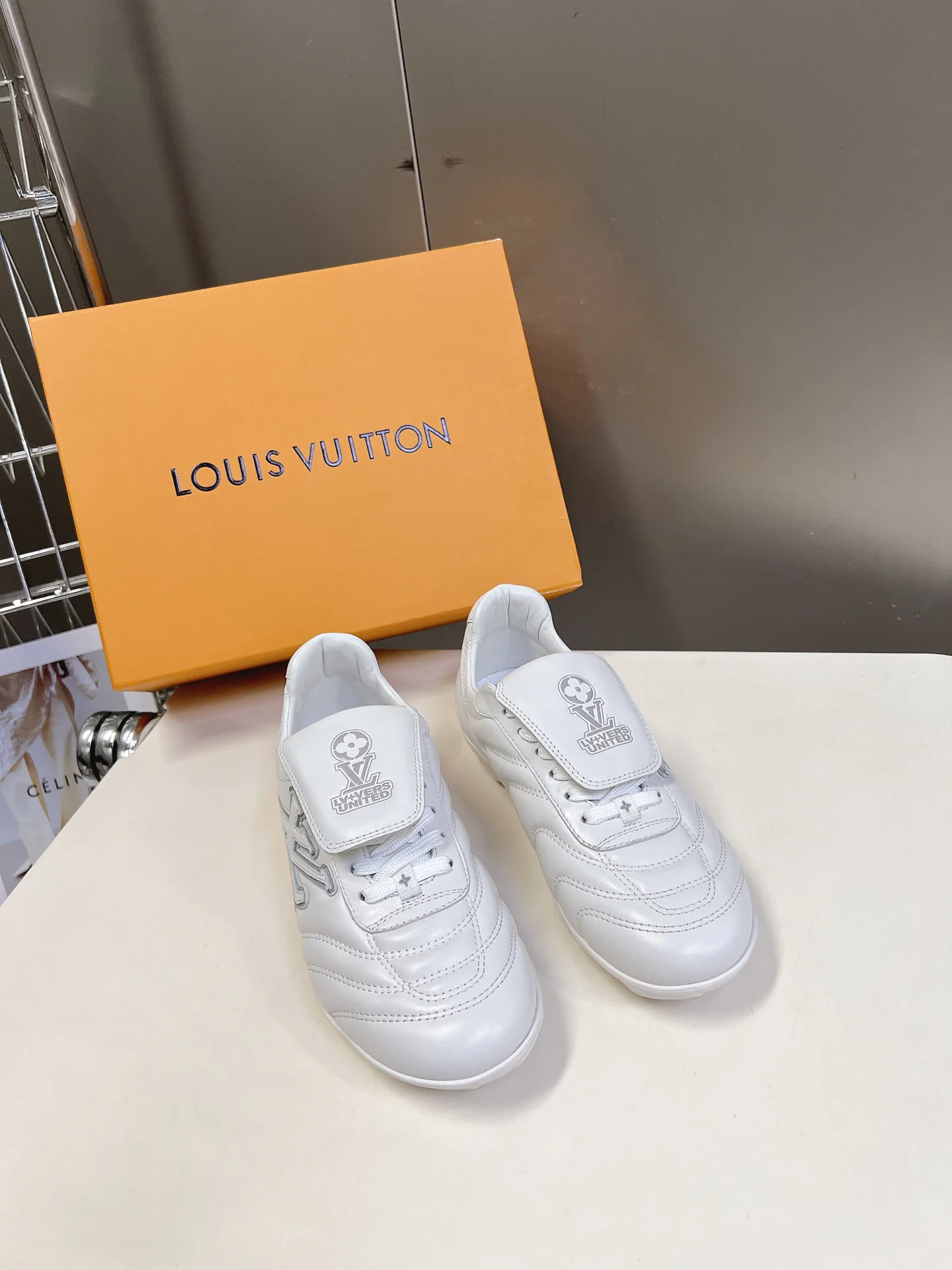 Кроссовки Женские Louis Vuitton 9387