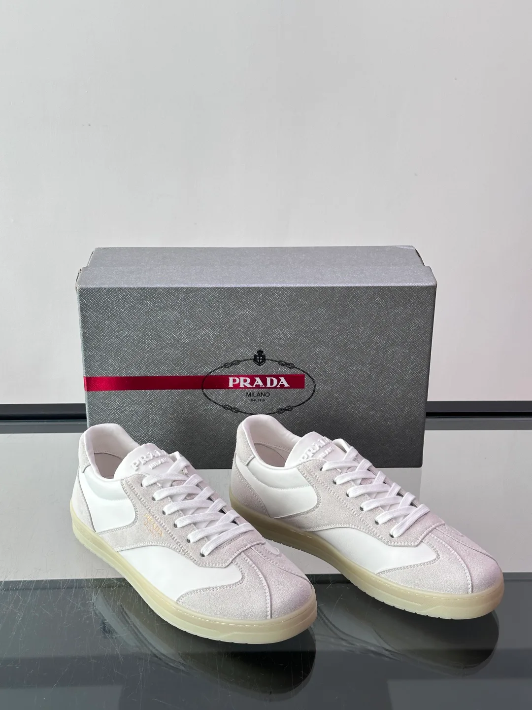 Кроссовки Мужские Prada 18079434
