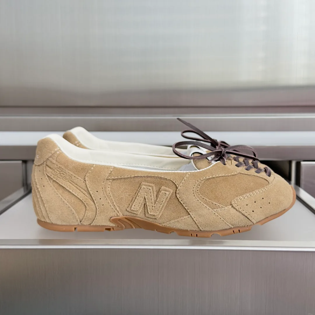 Кроссовки Женские Miu Miu 17950433
