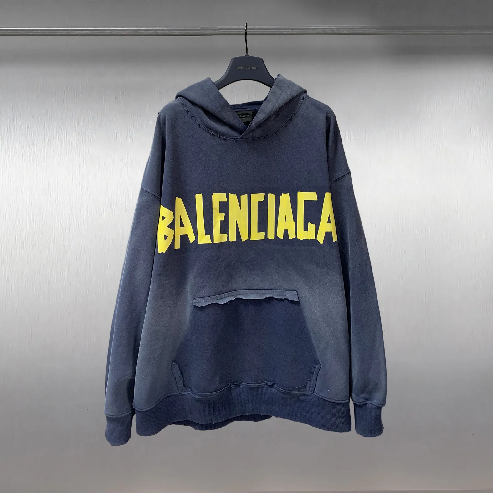 Свитшоты И Худи Женские Balenciaga 10394875