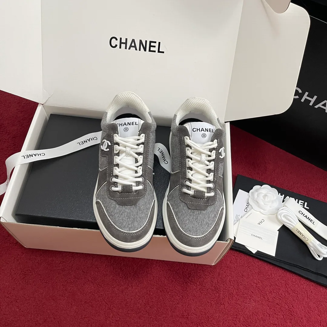 Кроссовки Женские Chanel 18195102
