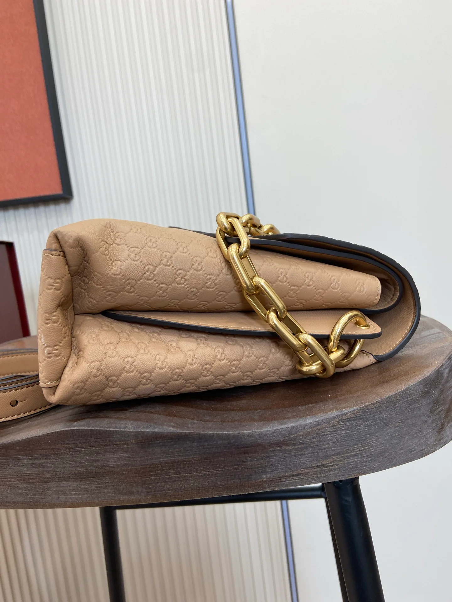 Классические Сумки Женские Gucci 11488250