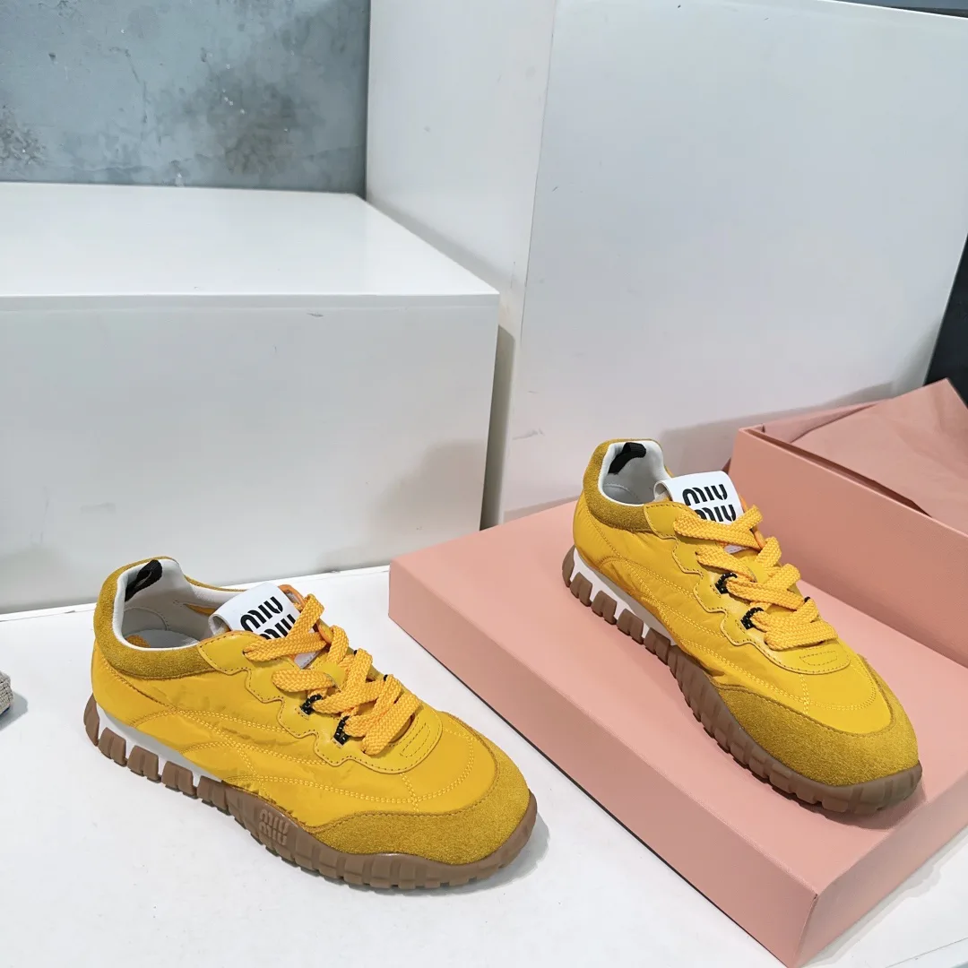 Кроссовки Женские Miu Miu 12102