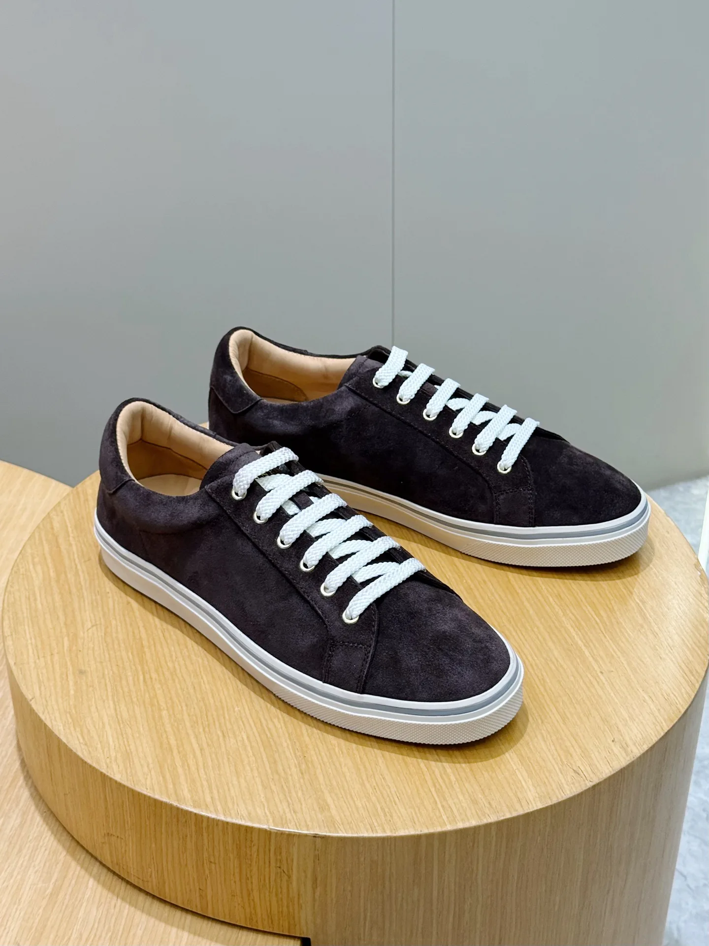 Кроссовки Мужские Brunello Cucinelli 18679725