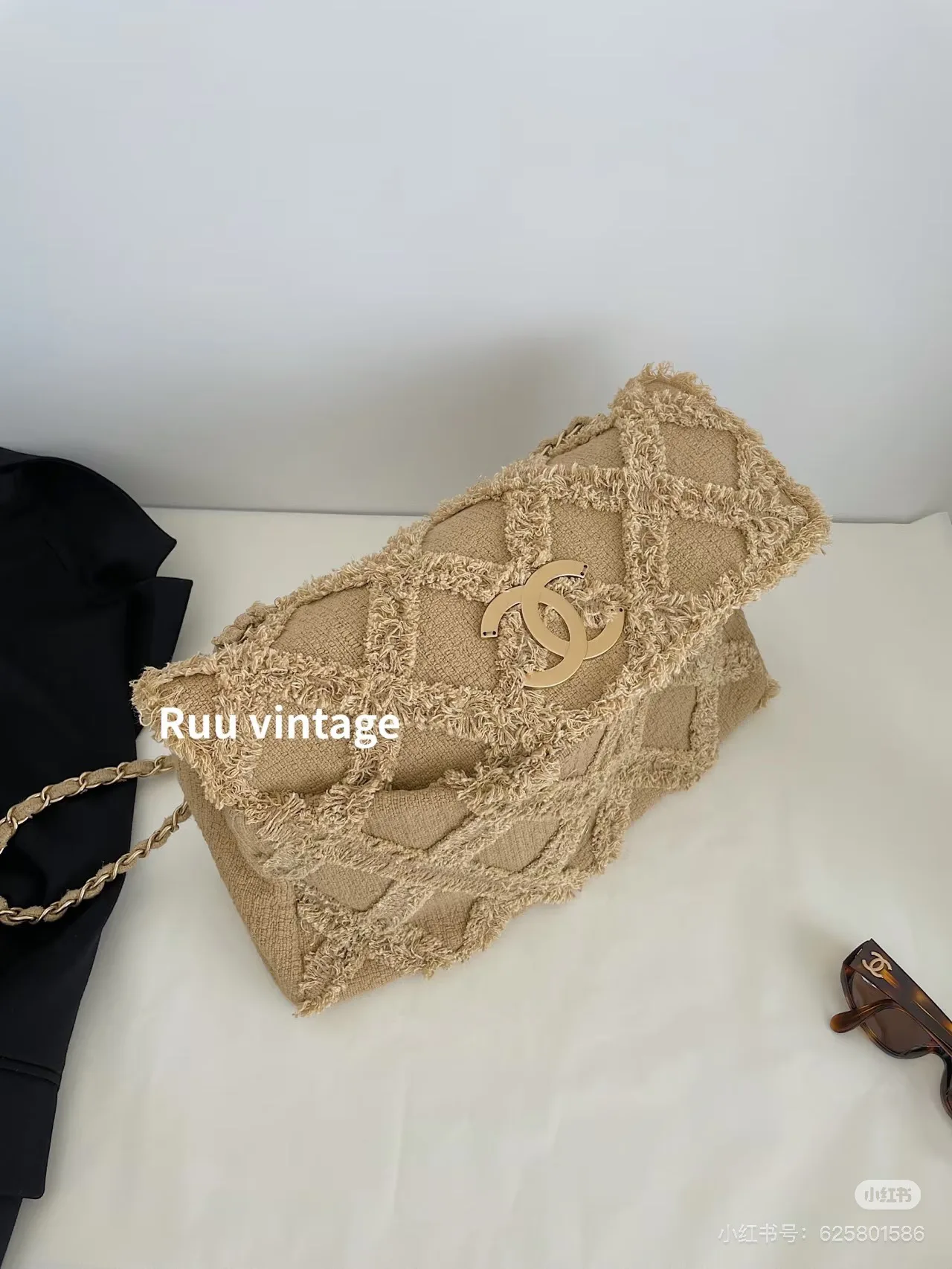 Классические Сумки Женские Chanel 17177364