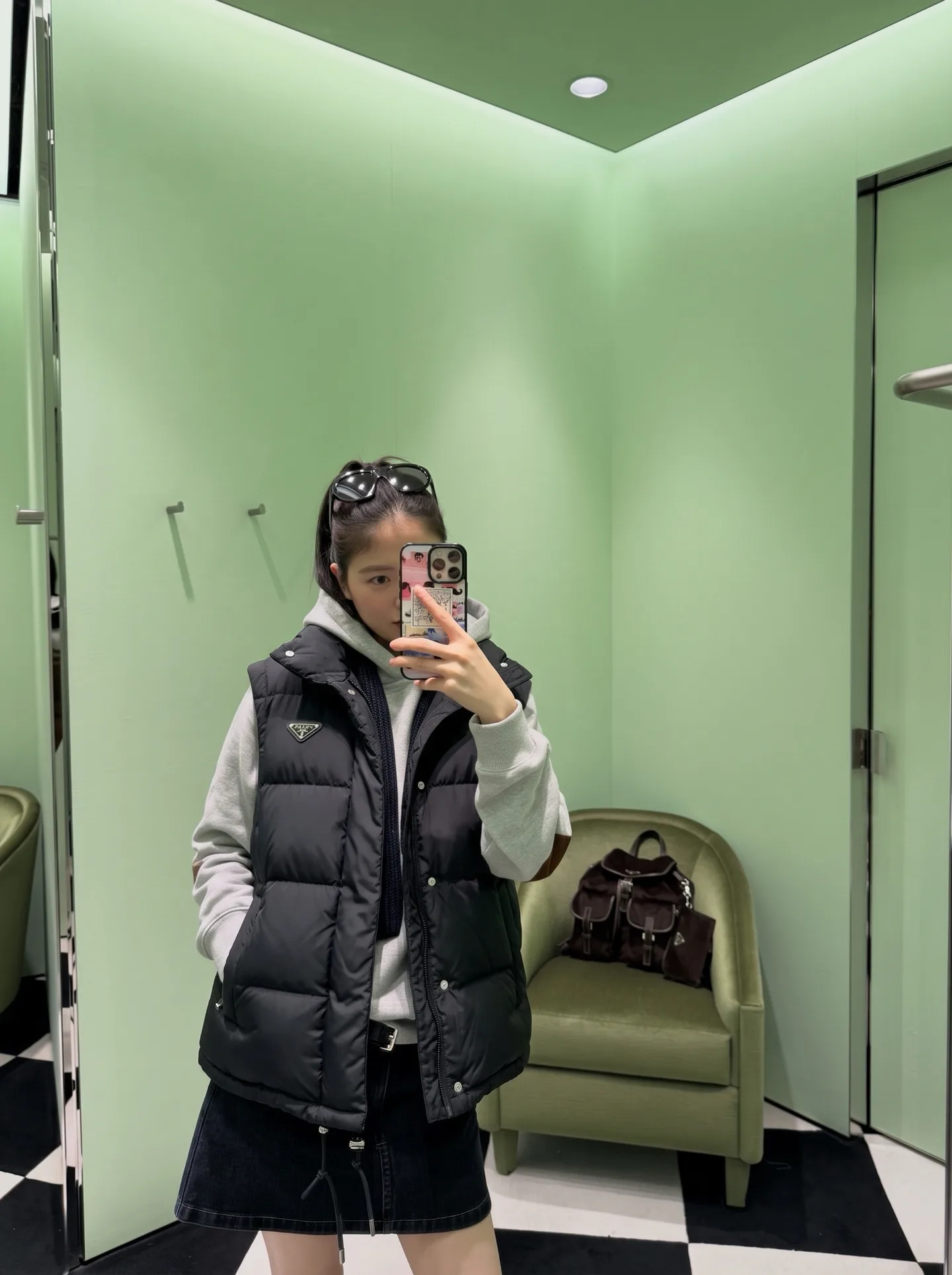 Куртки И Пуховики Женские Prada 18348217