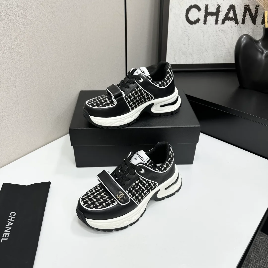 Кроссовки Женские Chanel 11463034