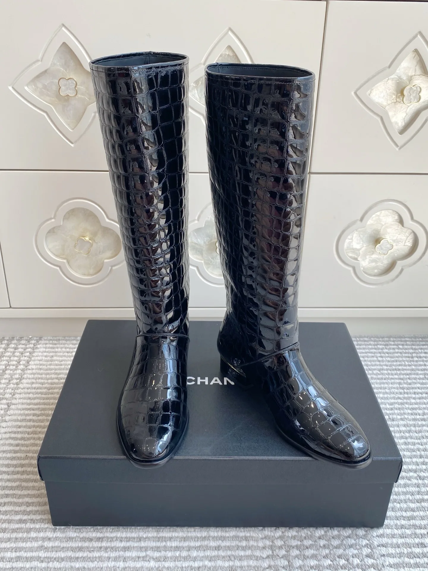 Сапоги Женские Chanel 18154650