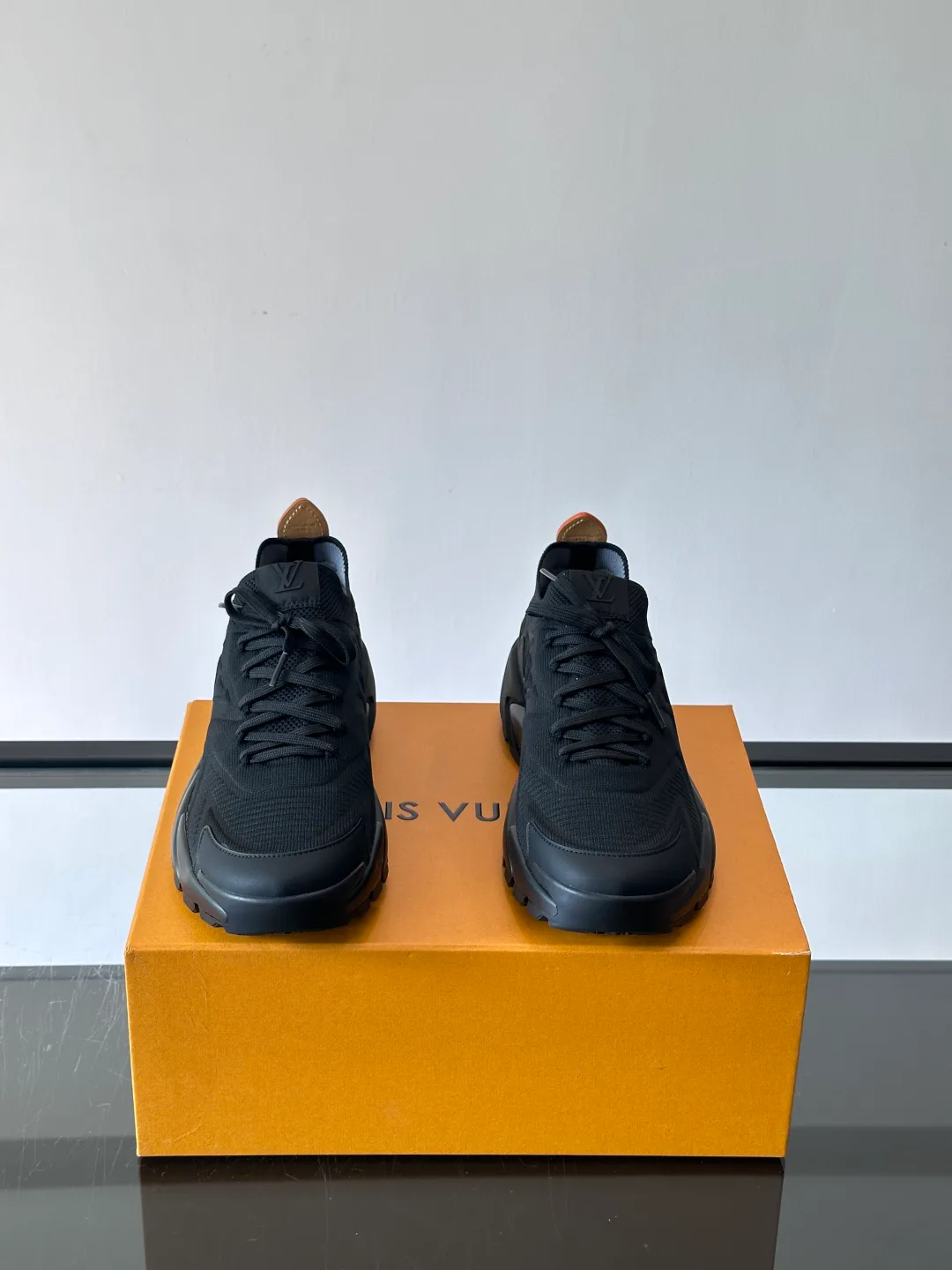 Кроссовки Женские Louis Vuitton 105788