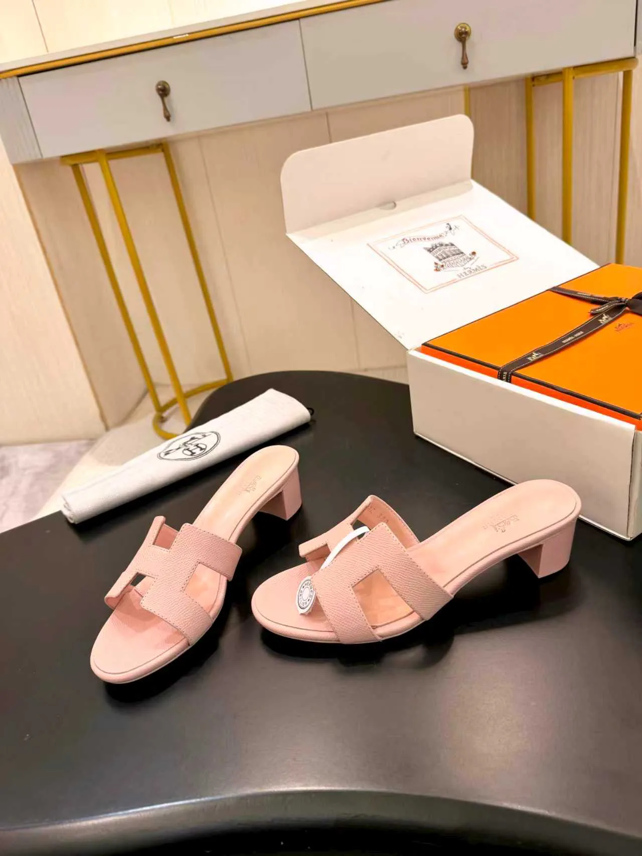 Босоножки Женские Hermes 10250445