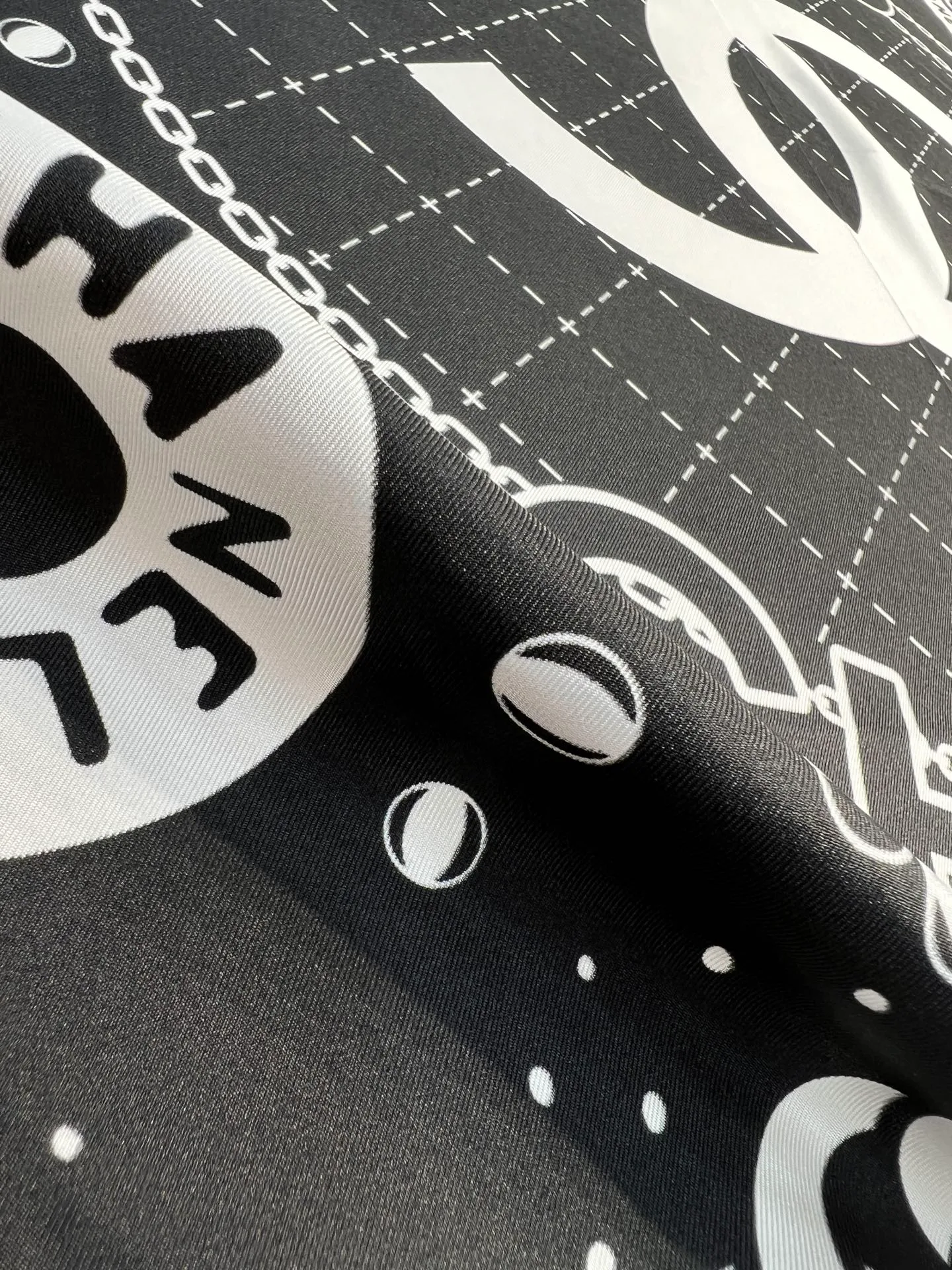 Платки Chanel 453525