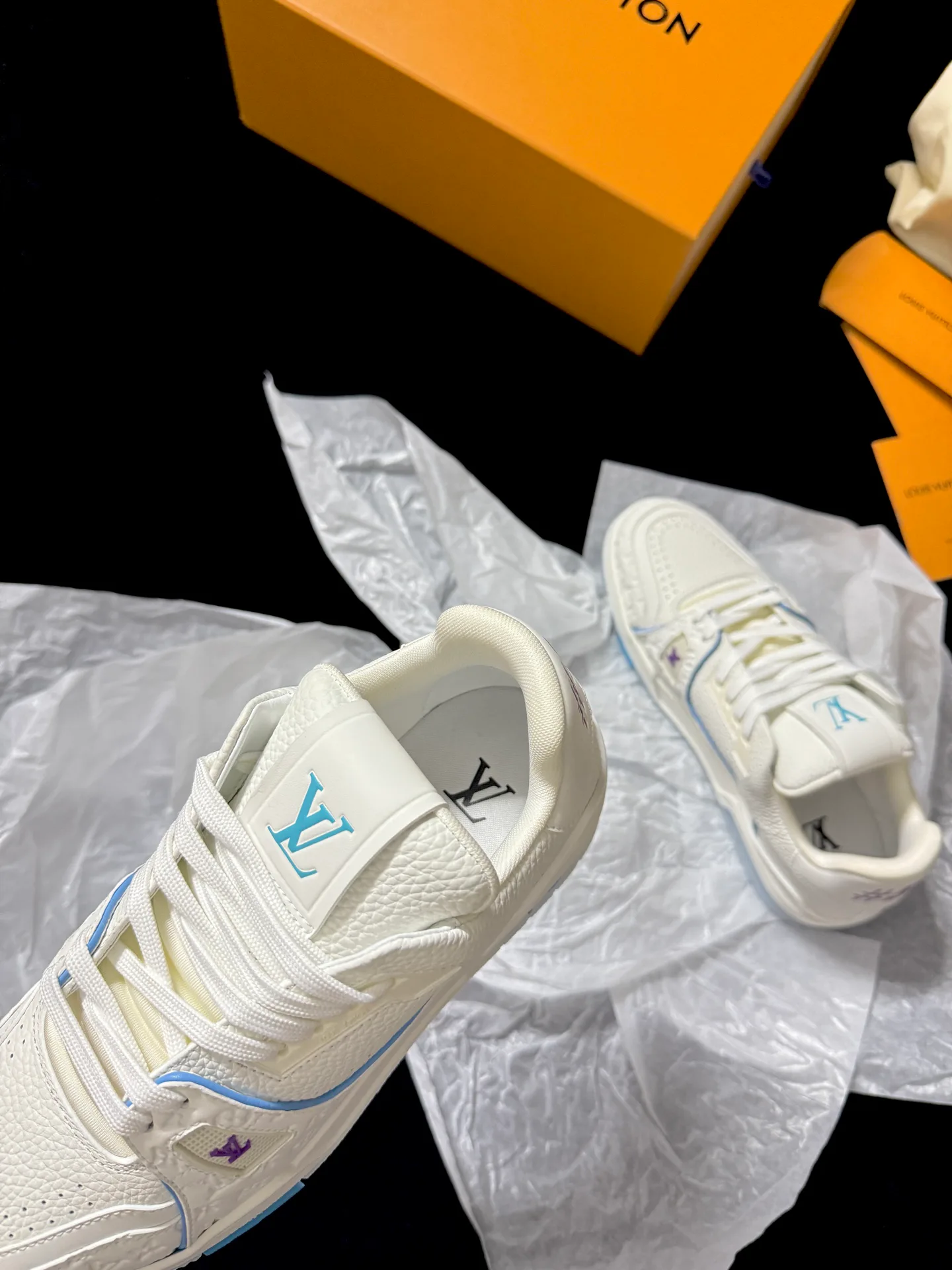 Кроссовки Женские Louis Vuitton 91224