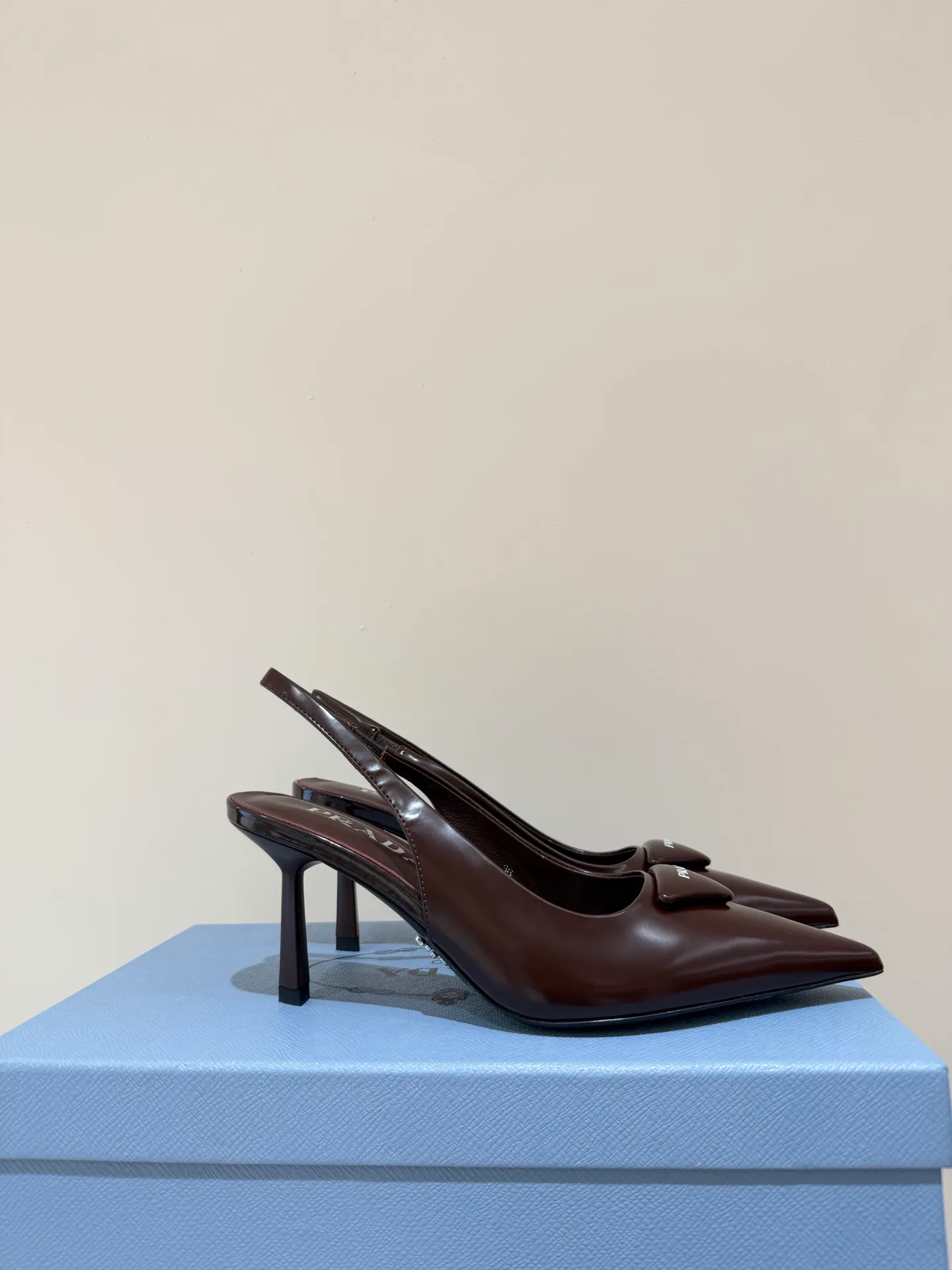 Туфли Женские Prada 10875503