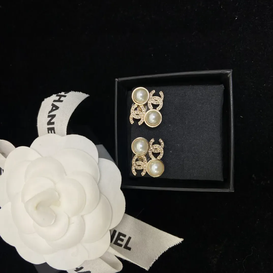 Бижутерия Chanel 596128