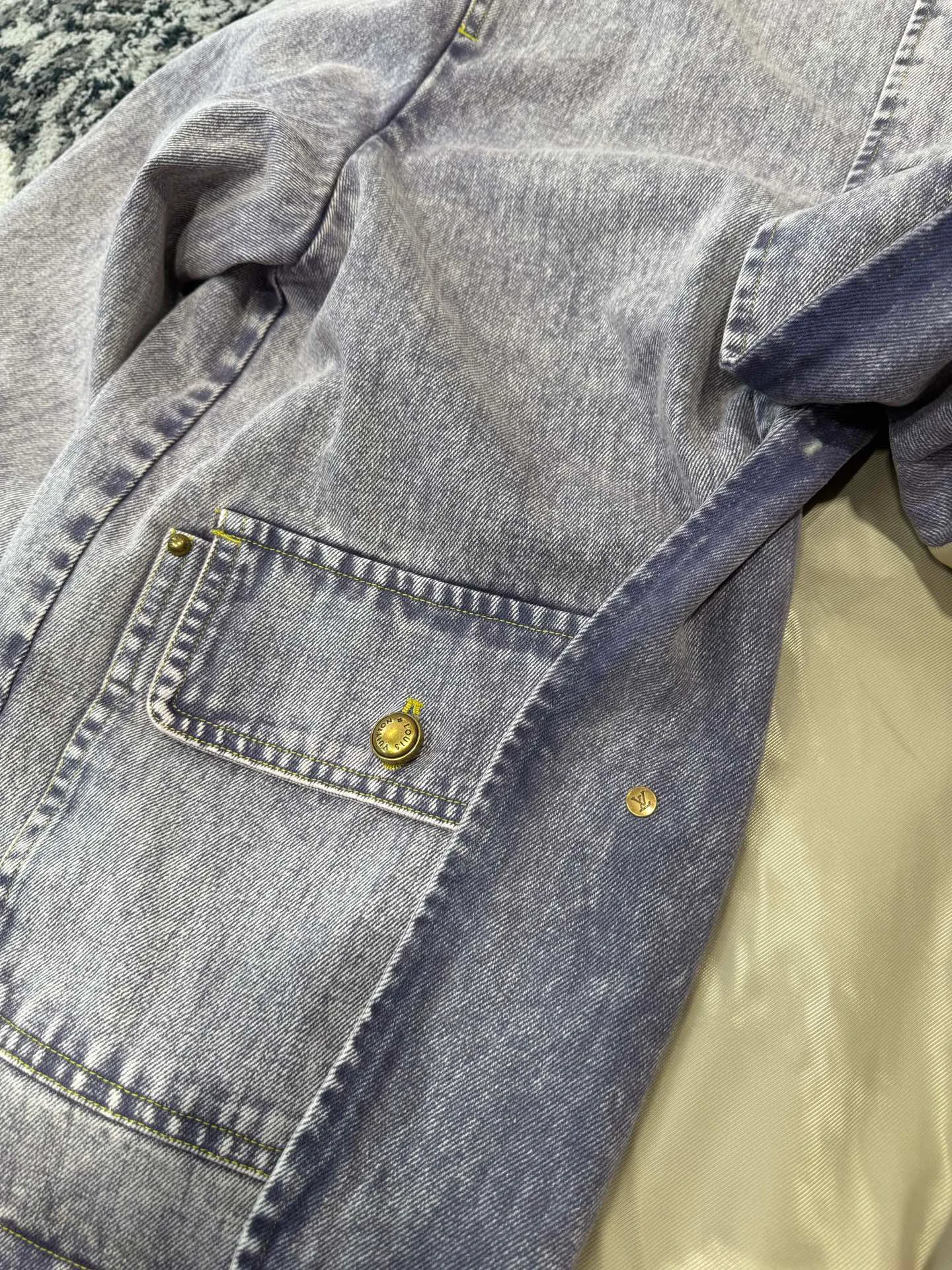 Куртки И Пуховики Мужские Louis Vuitton 11068256