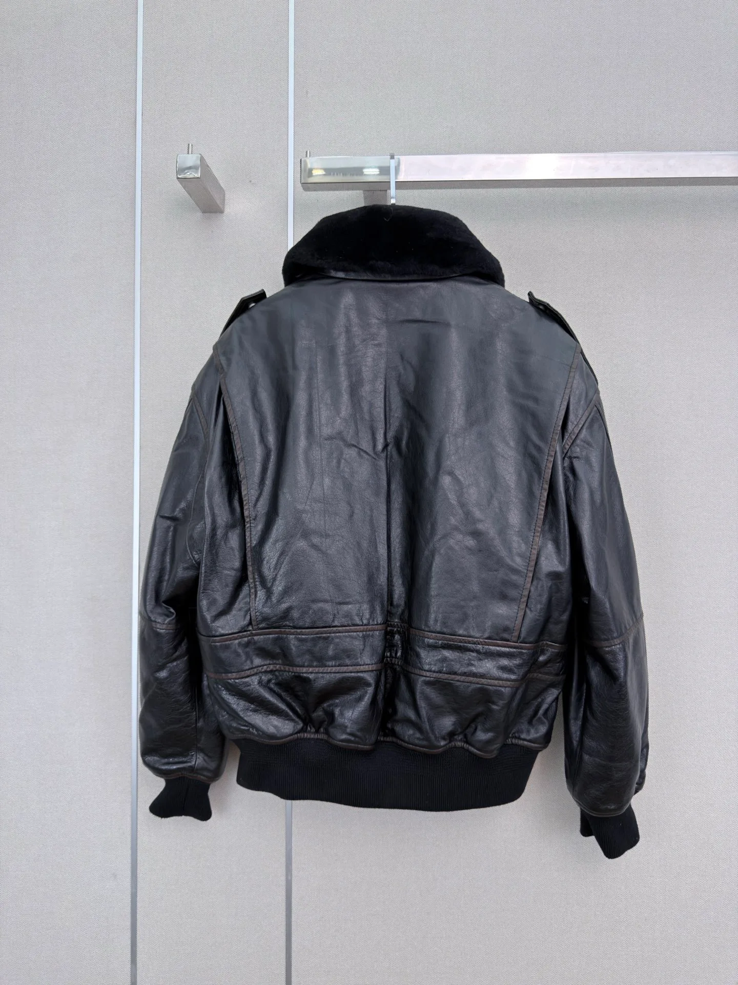 Кожаные Куртки И Дублёнки Женские Saint Laurent 18056781