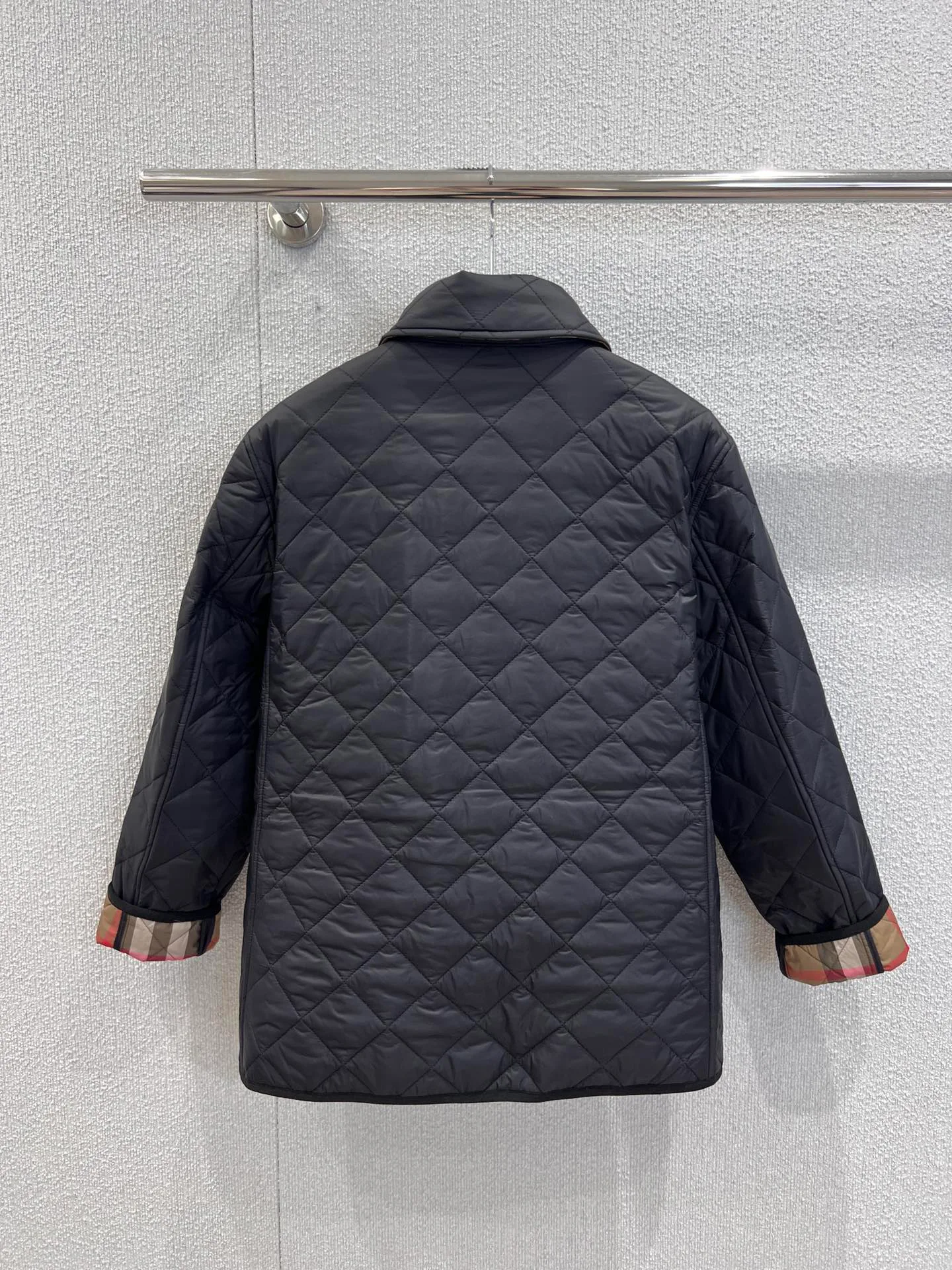 Куртки И Пуховики Женские Burberry 985100