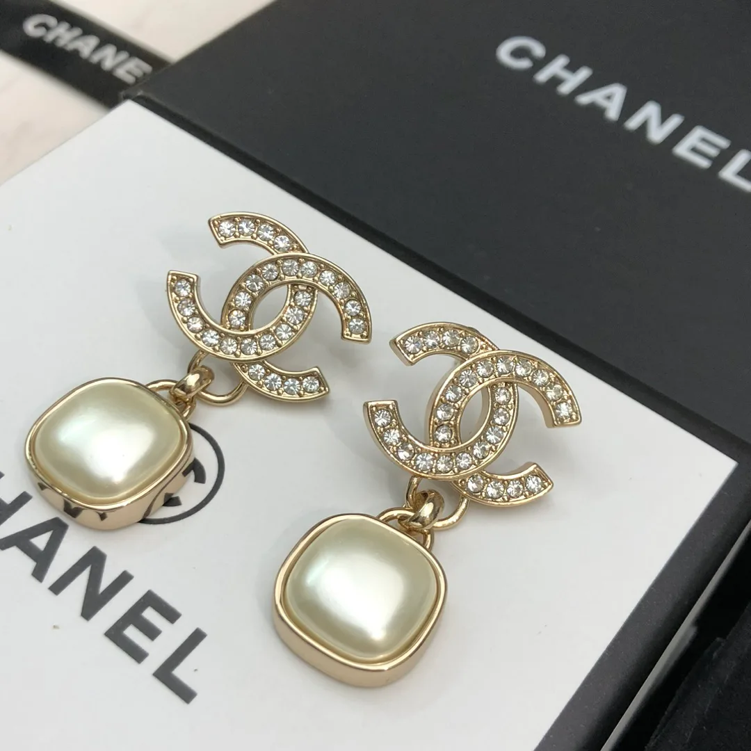 Бижутерия Chanel 17782084
