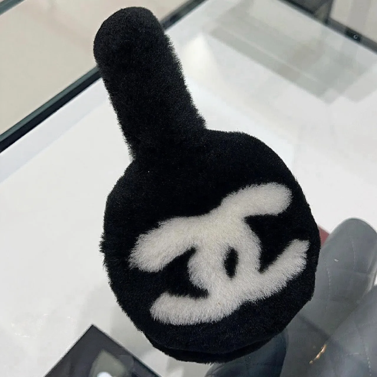 Головные Уборы Chanel 18347697