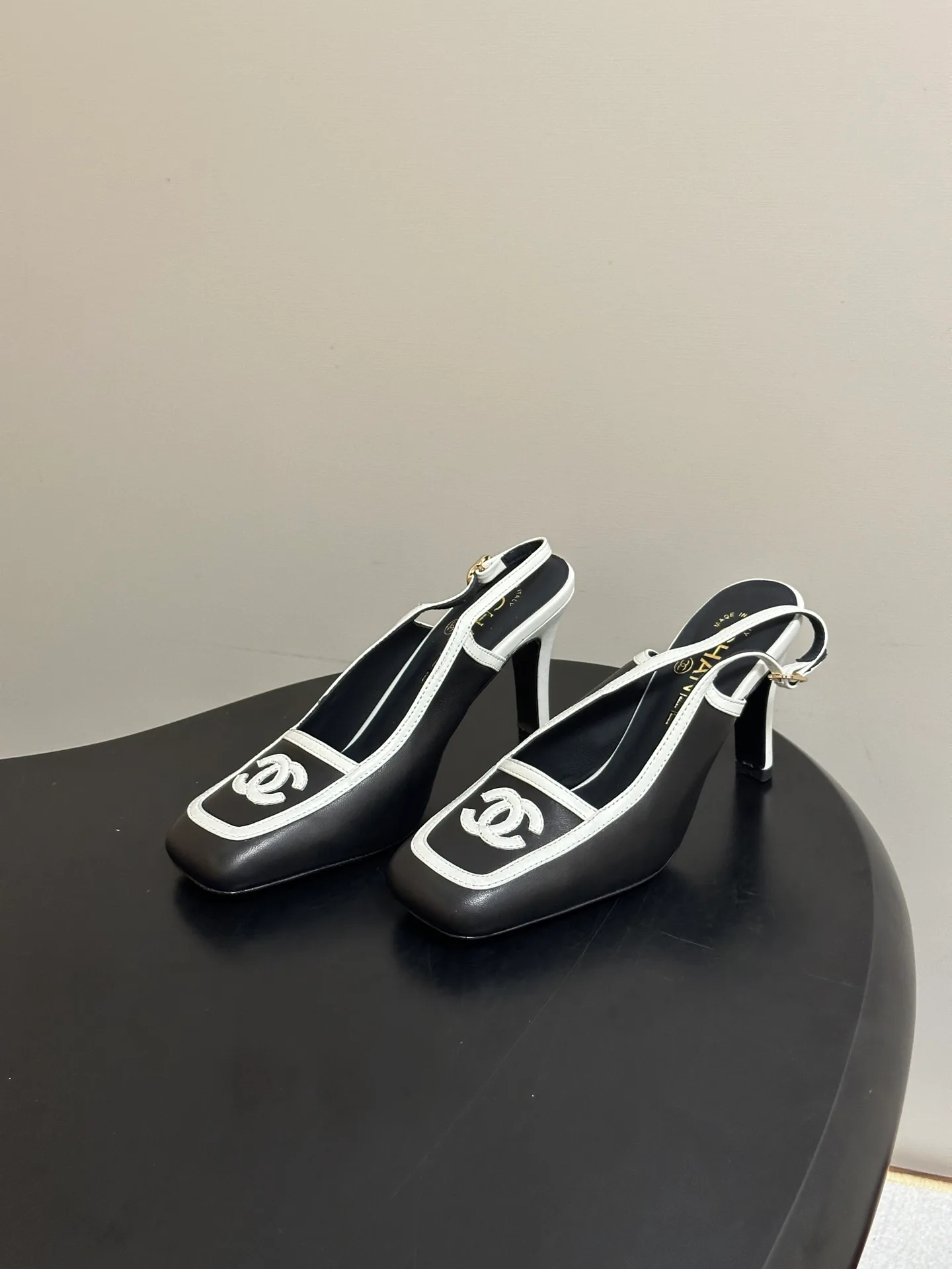 Босоножки Женские Chanel 18041926