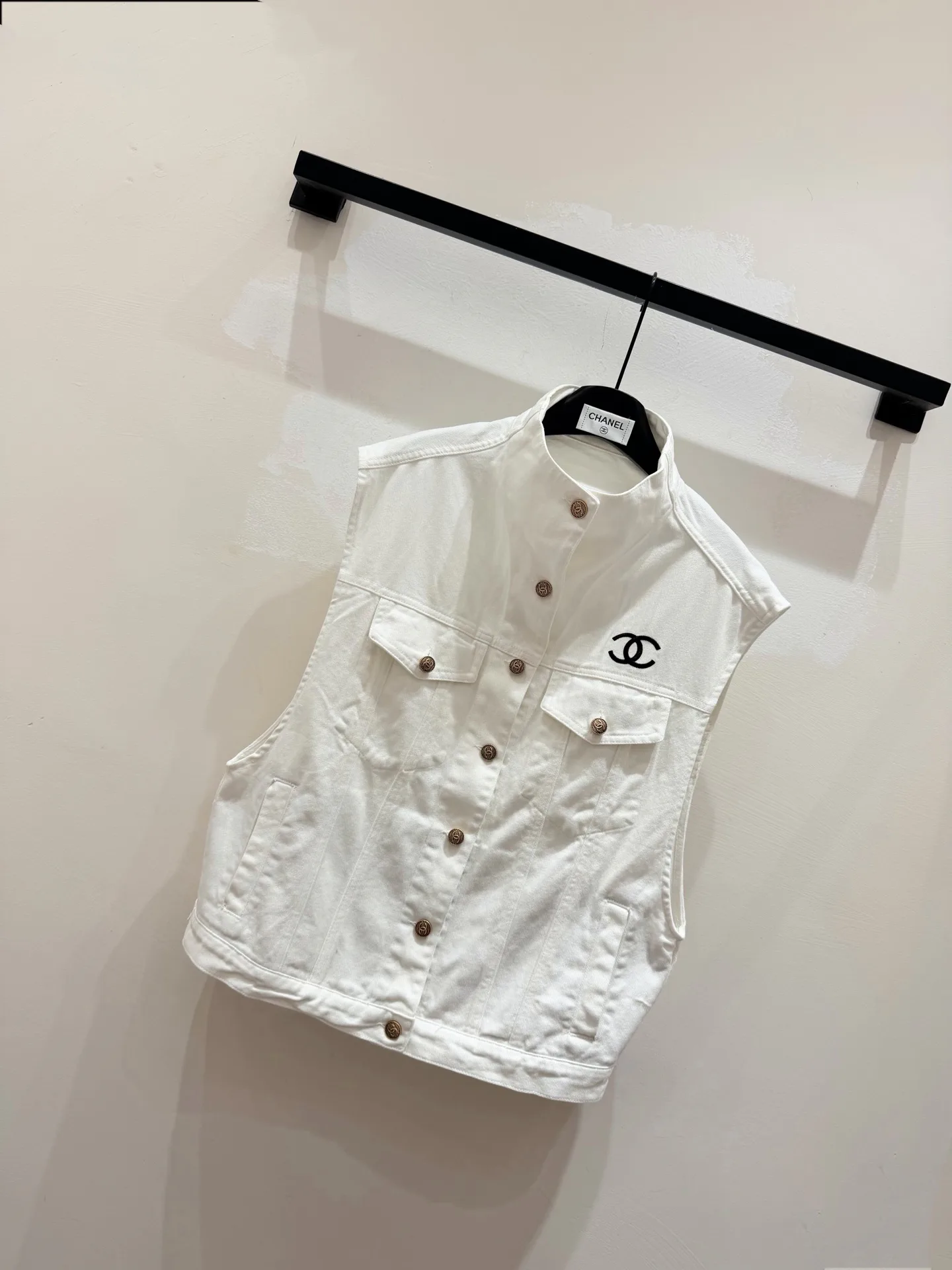 Жилеты Женские Chanel 11672108